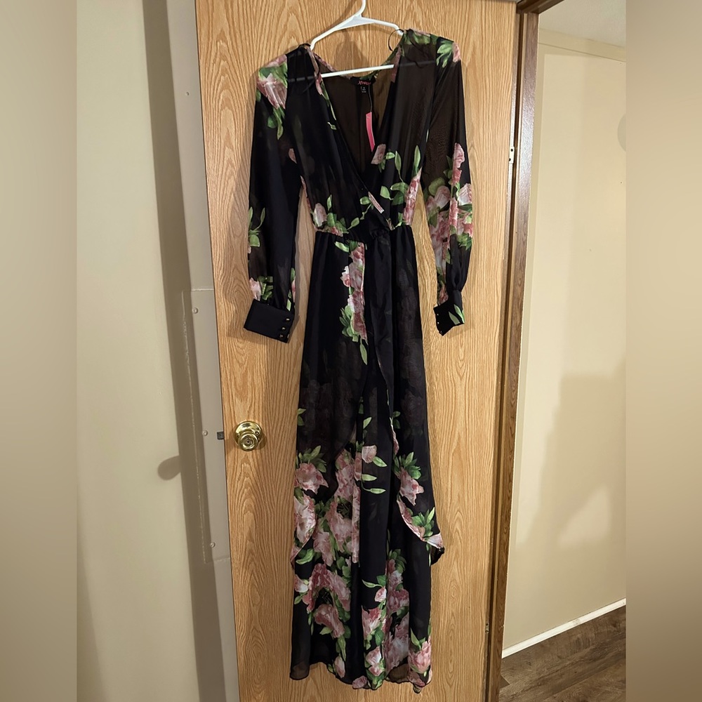 Brand New Xtare Dress ❤️